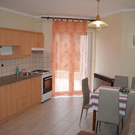 With Parking Space Punat, Krk - 16307 Апартаменты *