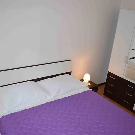 Apartment With Parking Space Punat, Krk - 16307 *