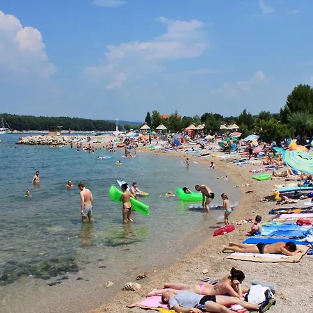 Apartman With Parking Space Punat, Krk - 16307 Punat