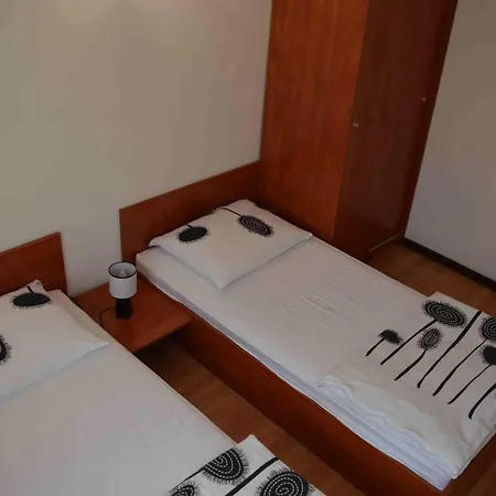 Appartement With Parking Space Punat, Krk - 16307 *
